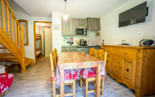 2308 – Thollon-les-Mémises | Duplex 1-Bedroom + Bunk area Apartment, Mountain View, Balconies, Rhodos Residence