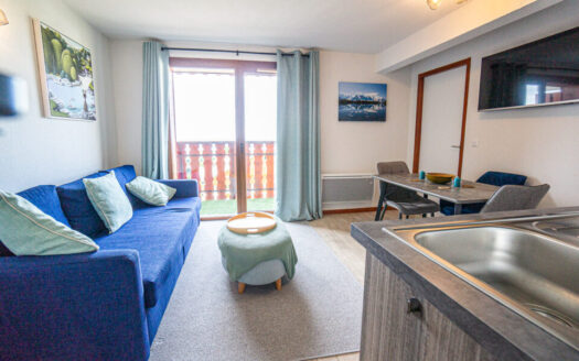 2326 Thollon-les-Mémises | Modern 1-Bedroom Apartment, Lake View, Furnished, Les Flocons Residence