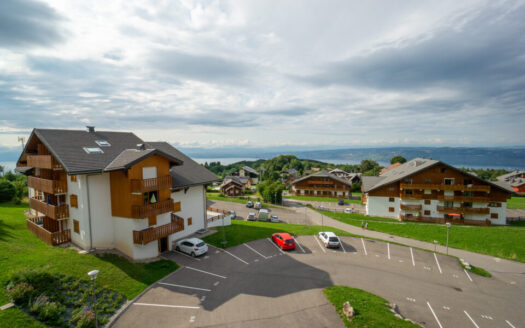 2326 Thollon-les-Mémises | Modern 1-Bedroom Apartment, Lake View, Furnished, Les Flocons Residence