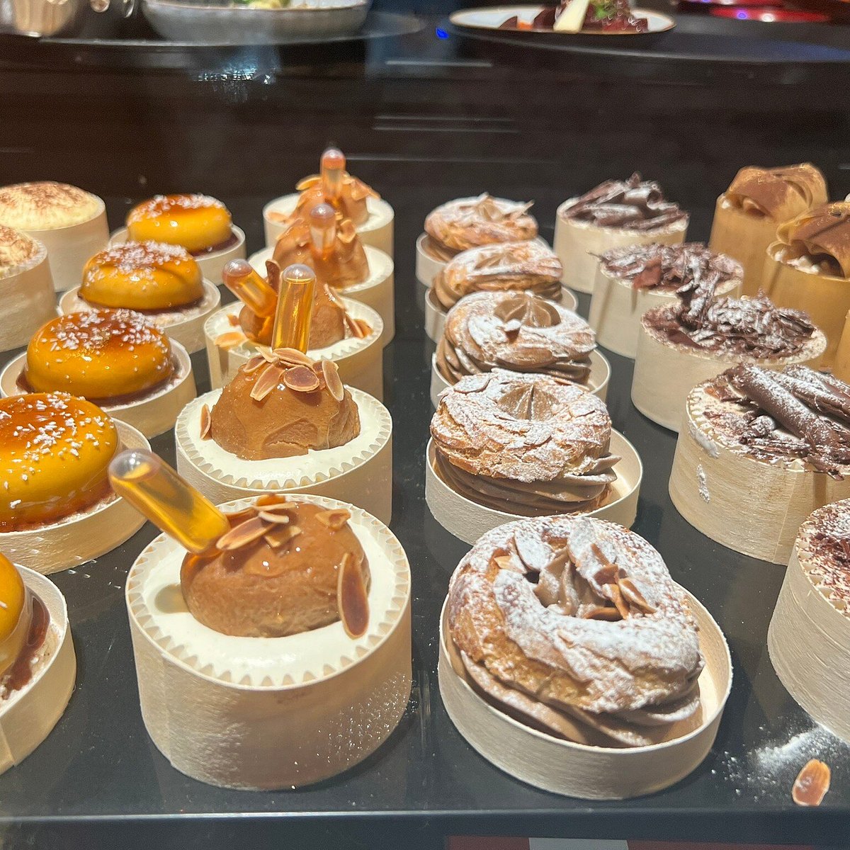 bistrot serac saint-gervais dining property - Bistrot Sérac: A Culinary Gem in the Heart of Saint-Gervais