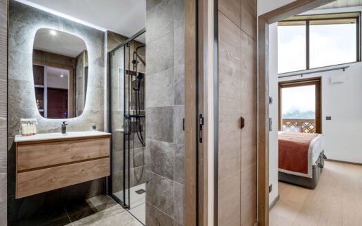 Courchevel Le Praz  |