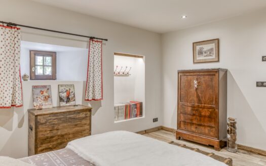 Saint-Gervais-les-Bains La Gruvaz | Renovated Savoyard Farmhouse Set In Unspoilt Countryside