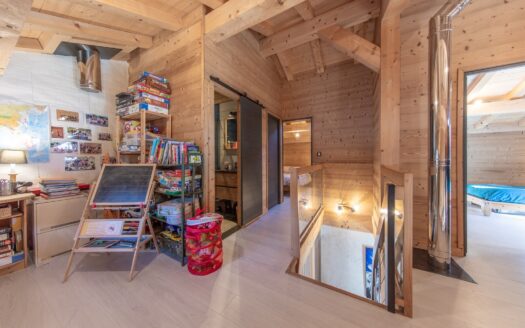 Morzine  | Charming 3 Bedroom Chalet – With Garden