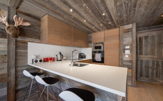 Meribel Méribel Village | 3-room Apartment- Close To The Chairlift – South West Facing