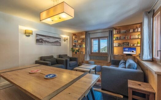 Meribel Plateau | Ideally Located 3-bedroom Apartment