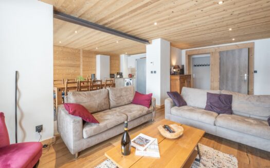 Alpe D’Huez Les Jeux | Stunning 4-bedroom Apartment + Garden – Heart Of The Resort