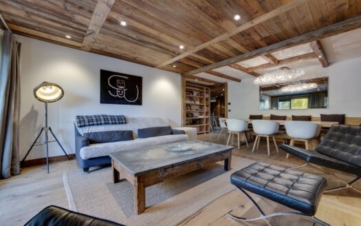 Val-d’Isère  | 2 Bedroom Apartment – Near The Snow Front