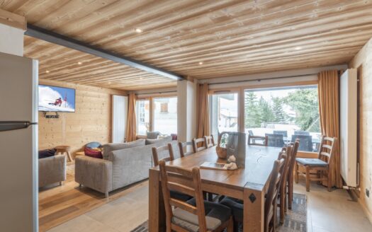 Alpe D’Huez Les Jeux | Stunning 4-bedroom Apartment + Garden – Heart Of The Resort