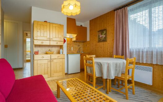 2329 – Thollon-les-Mémises – 1-Bedroom Apartment with Dual Balconies, Close to Slopes