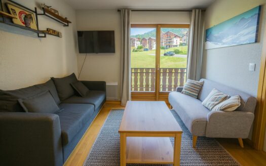 2336 – Thollon-les-Mémises – 2-Bedroom Apartment with Mountain Views