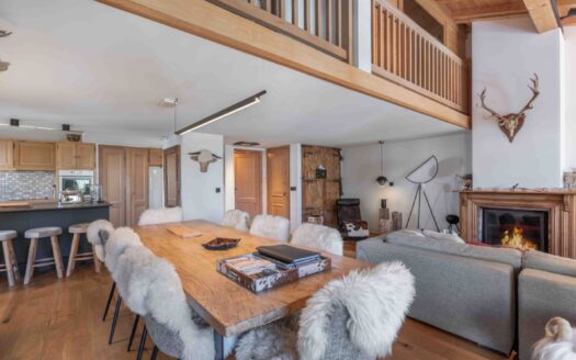 Megève | Bright 4-Bed Duplex Near Mont d’Arbois Lifts & Golf
