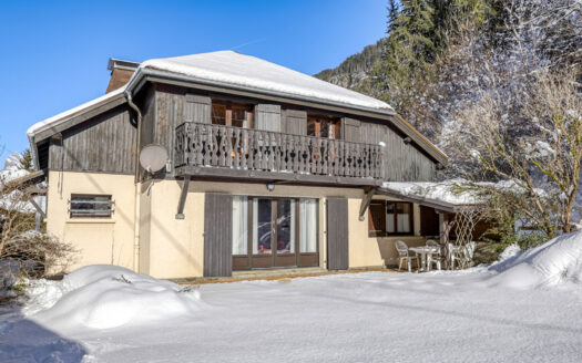 Saint-Gervais-les-Bains | Authentic 6-Bed Chalet Between Two Ski Areas