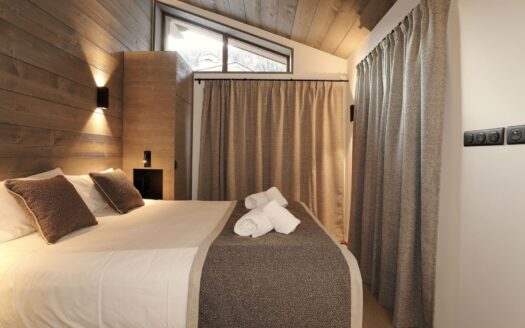 Courchevel Le Praz | Cosy 2-Bed Apartment in Authentic Village