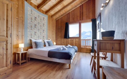 La Rosière | 6-Bed Triplex Apartment with Panoramic Mountain Views