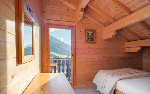 Les Saisies | 6-Bed Chalet in Nature with Stunning Views