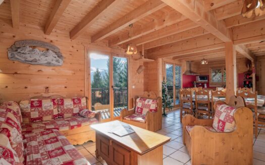 Les Saisies | 6-Bed Chalet in Nature with Stunning Views