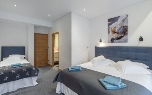 Les Saisies | Spacious 5-Bed Duplex in Luxury Residence with Pool & Spa