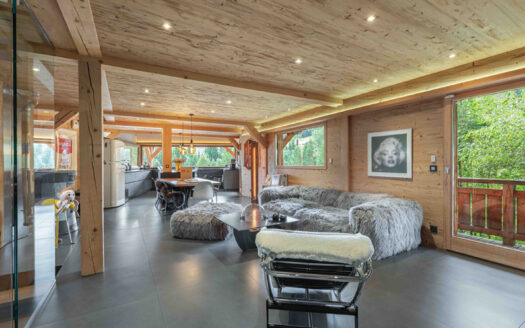 Megève | Exceptional 4-Bed Chalet Facing Mont Blanc in Combloux