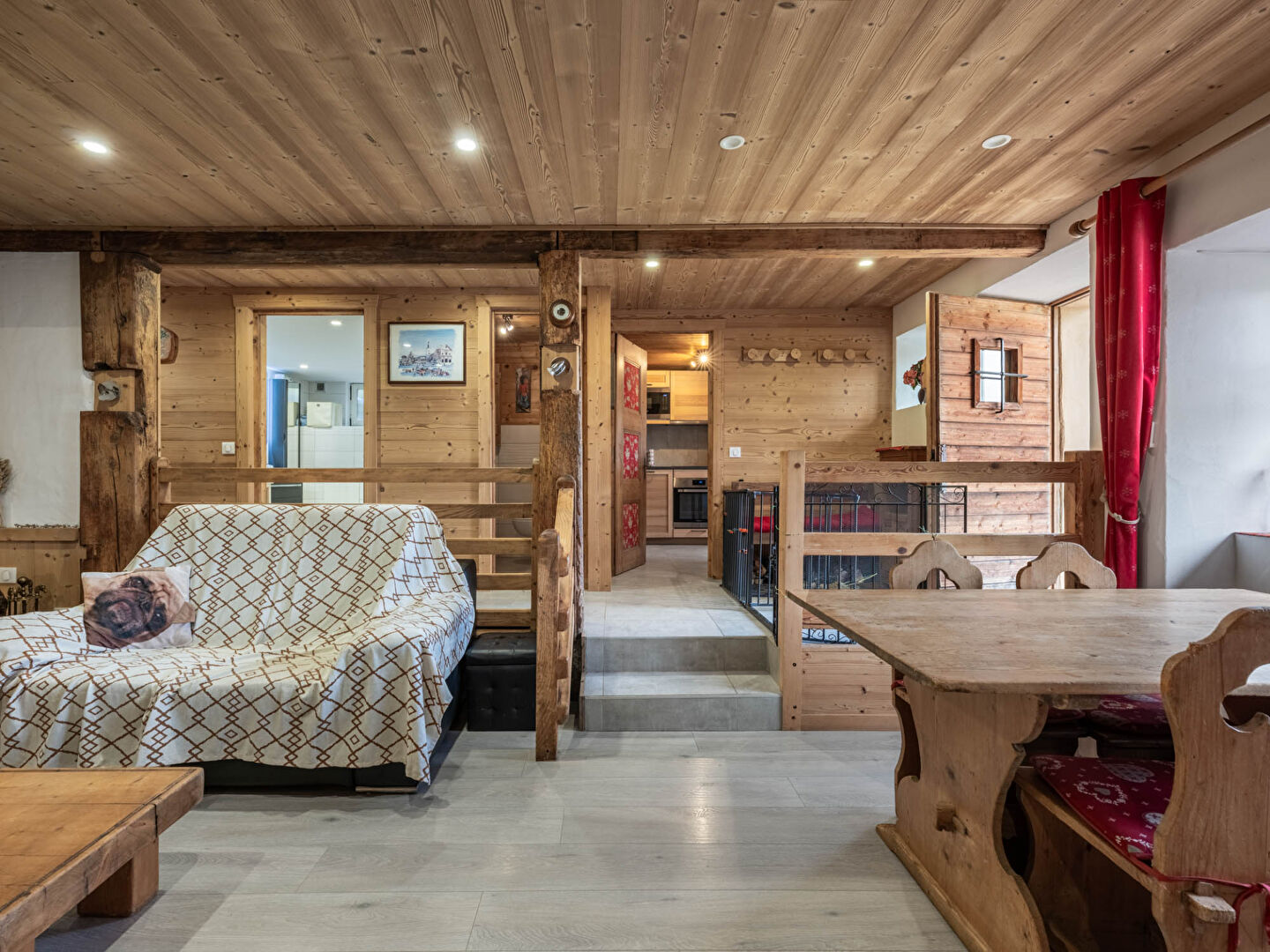 Domosno | Megève | Two Apartments in Popular Rochebrune Area