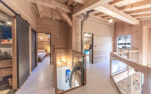 Morzine | Contemporary 4-Bed Chalet Built 2021 with Garden