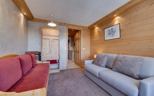 Tignes | 2-Bed Apartment + Studio on Same Floor with Grande Motte Views