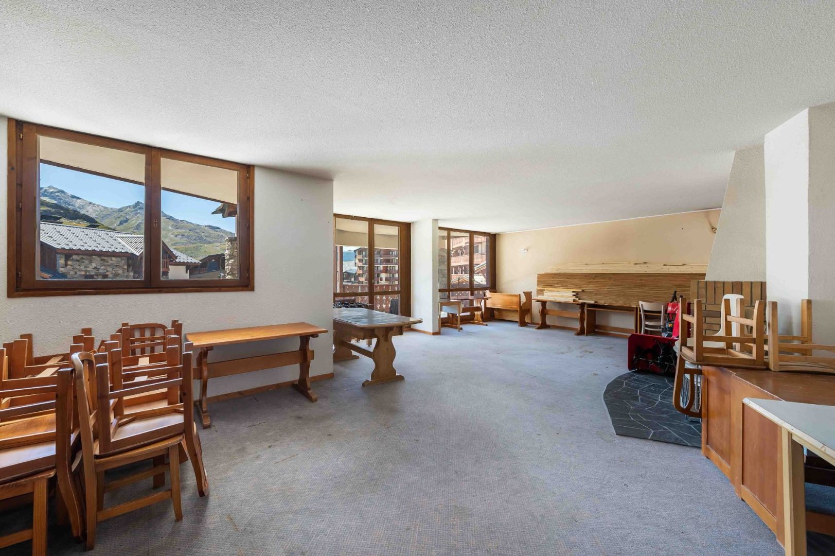 Domosno | Val Thorens | Renovation Project in Resort Centre with Terrace