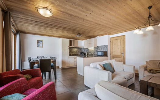 Val Thorens | Stylish 3-Bed in Modern Residence with Wellness Centre