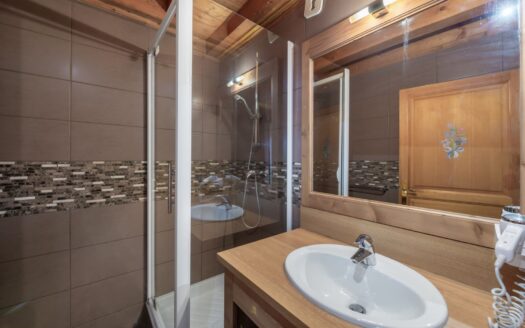Val Thorens | Unique 4-Level Chalet Apartment with Private Sauna