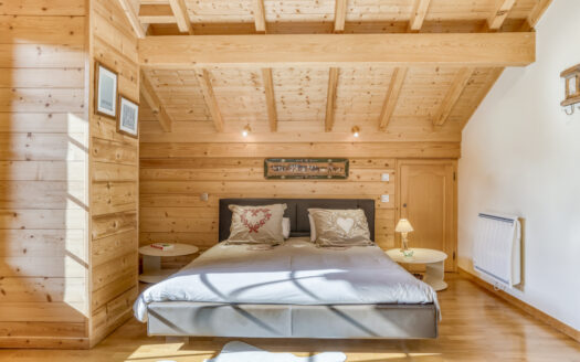 Les Contamines-Montjoie | Spacious 4-Bed Chalet with Wellness Facilities
