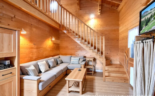 Les Saisies | 5-Bed Chalet in Nature Between Two Ski Resorts