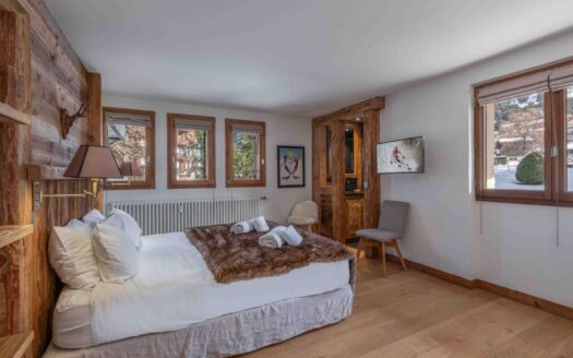 Megève | Renovated 3-Bed Apartment with Garden Access in Mont d’Arbois