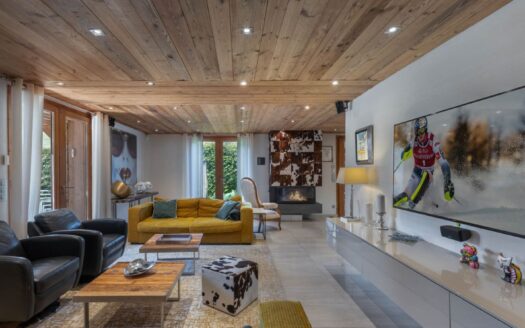 Megève | Spacious 4-Bed Ground Floor Apartment with Jacuzzi & Garden