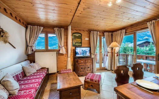 Méribel Village | 2-Bed Apartment Near Slopes in Residence with Spa