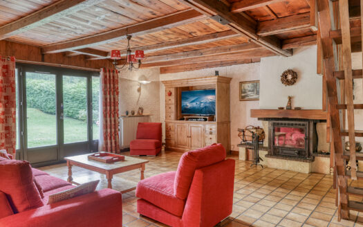 Saint-Gervais-les-Bains | Authentic 6-Bed Chalet Between Two Ski Areas