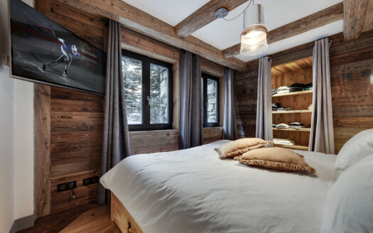 Val-d’Isère | 2-bedroom apartment – heart of Val d’Isère (Résidence Le Savoie)
