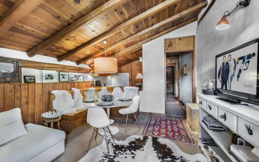 Val-d’Isère | Charming 2-Bed Snow Front Apartment with Solaise Views