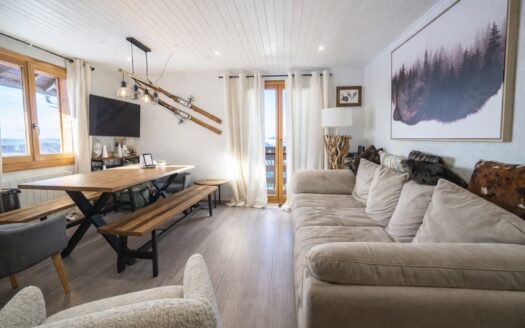 2343 Thollon-les-Mémises 3-Bedroom Apartment Lake & Mountain View