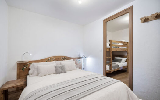 Authentic 4-Bedroom Village House with Separate Rental Apartment in Saint-Martin-de-Belleville Historic Centre