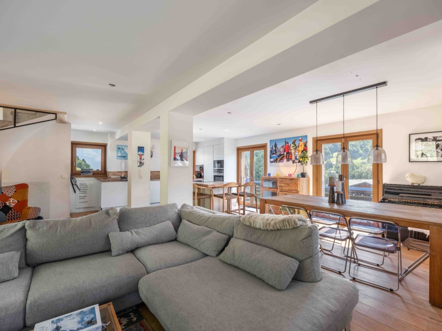 Domosno | Demi-Quartier | 3-Bed Chalet with Studio & Mont Blanc Views Near Megève