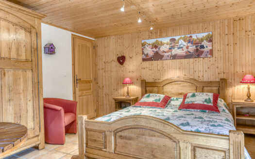 Les Contamines-Montjoie | Spacious 4-Bed Chalet with Wellness Facilities