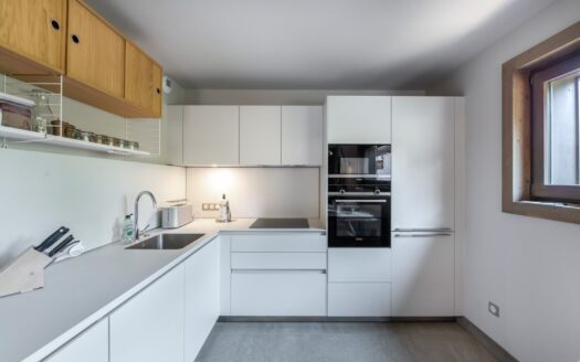 Megève | 2-Bed Apartment in New Rochebrune Residence with Pool & Spa