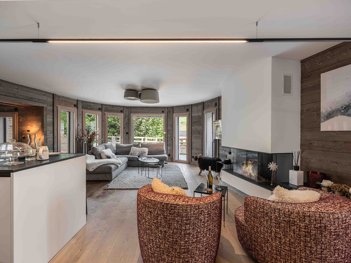 Domosno | Megève | Luxury 3-Bed Apartment in Rochebrune with Terrace Sauna