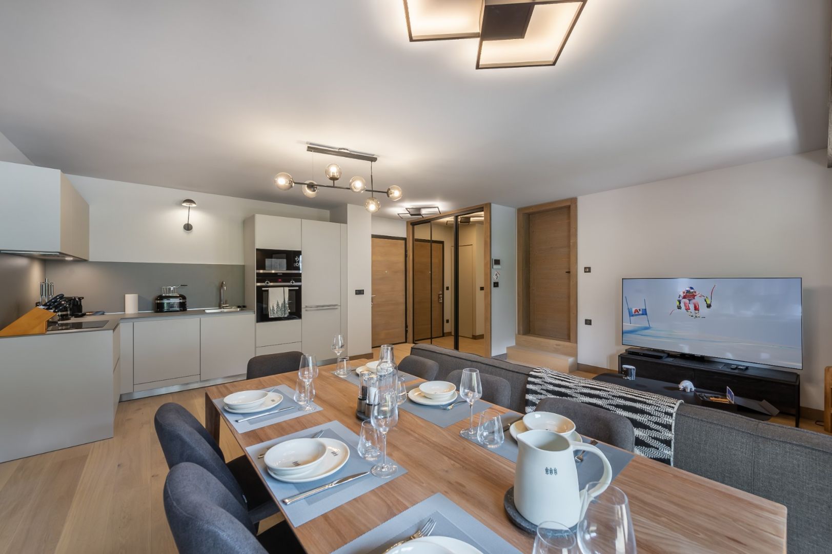 Megève | Modern 5-Bed Apartment in Rochebrune Wellness Residence