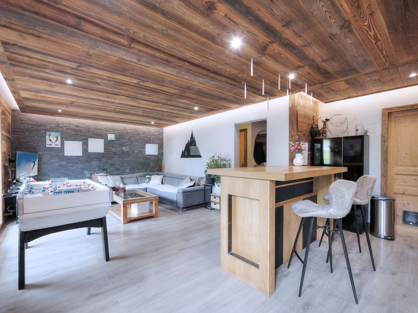 Domosno | Praz-sur-Arly | Renovated 3-Bed Apartment in Village Centre