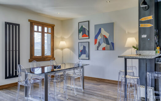 Saint-Gervais-les-Bains | Renovated 4-Bed Chalet with Mazot on Large Plot