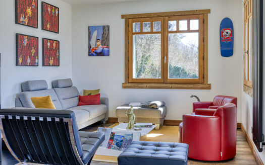 Saint-Gervais-les-Bains | Renovated 4-Bed Chalet with Mazot on Large Plot